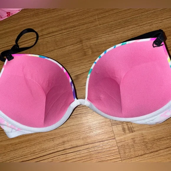 Lot of 5 Victoria's Secret Pink and Multicolor Bra Collection PreOwned - Picture 9 of 16